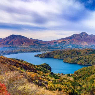 秋の妙高高原全景